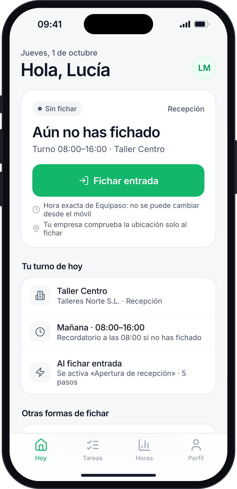 App de Equipaso en el móvil: pantalla de inicio con el turno del día y el botón para fichar